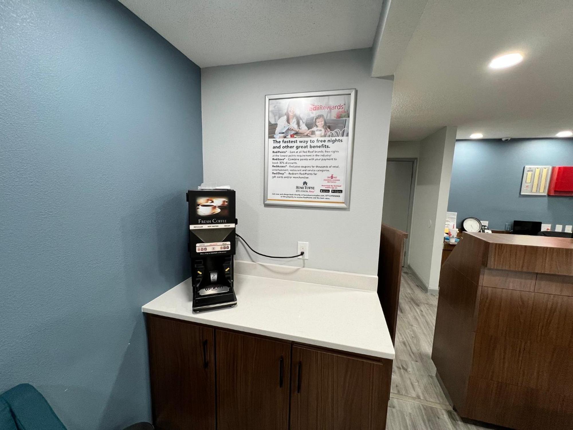 Hometowne Studios By Red Roof Florence, Ky-Cincinnati Airport מראה חיצוני תמונה